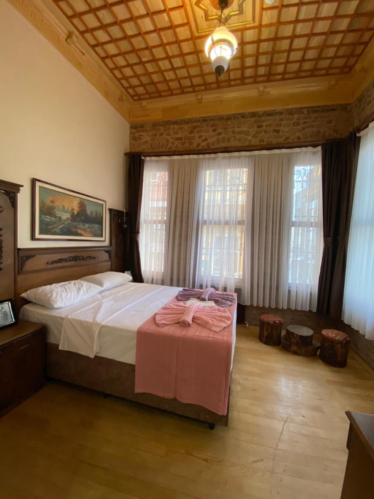 Apartment Antique Pearl *